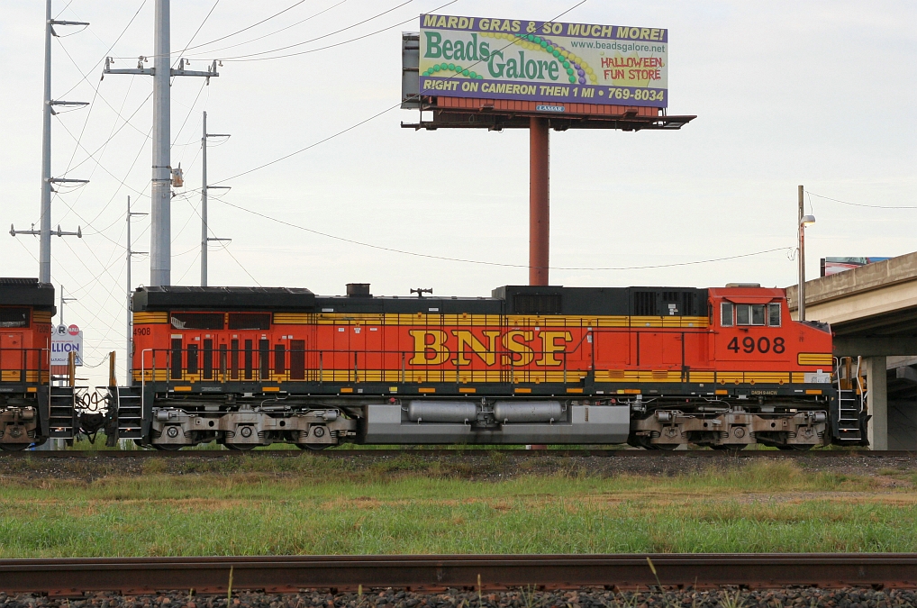 BNSF 4908